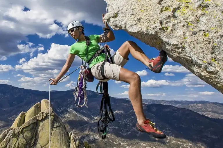 How Do You Rappel Safely