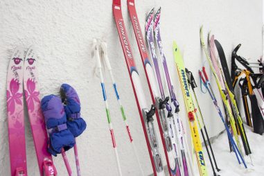 The Complete Cross Country Ski Buying Guide