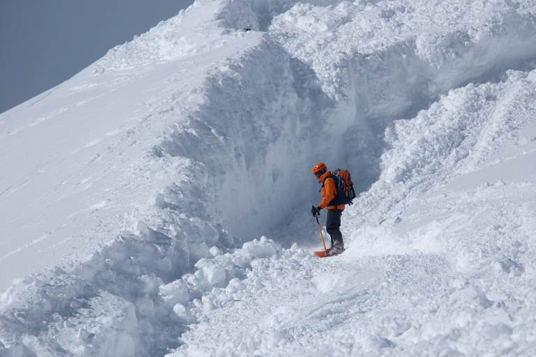 ski-mountaineering-avalanche-awareness-what-you-need-to-know